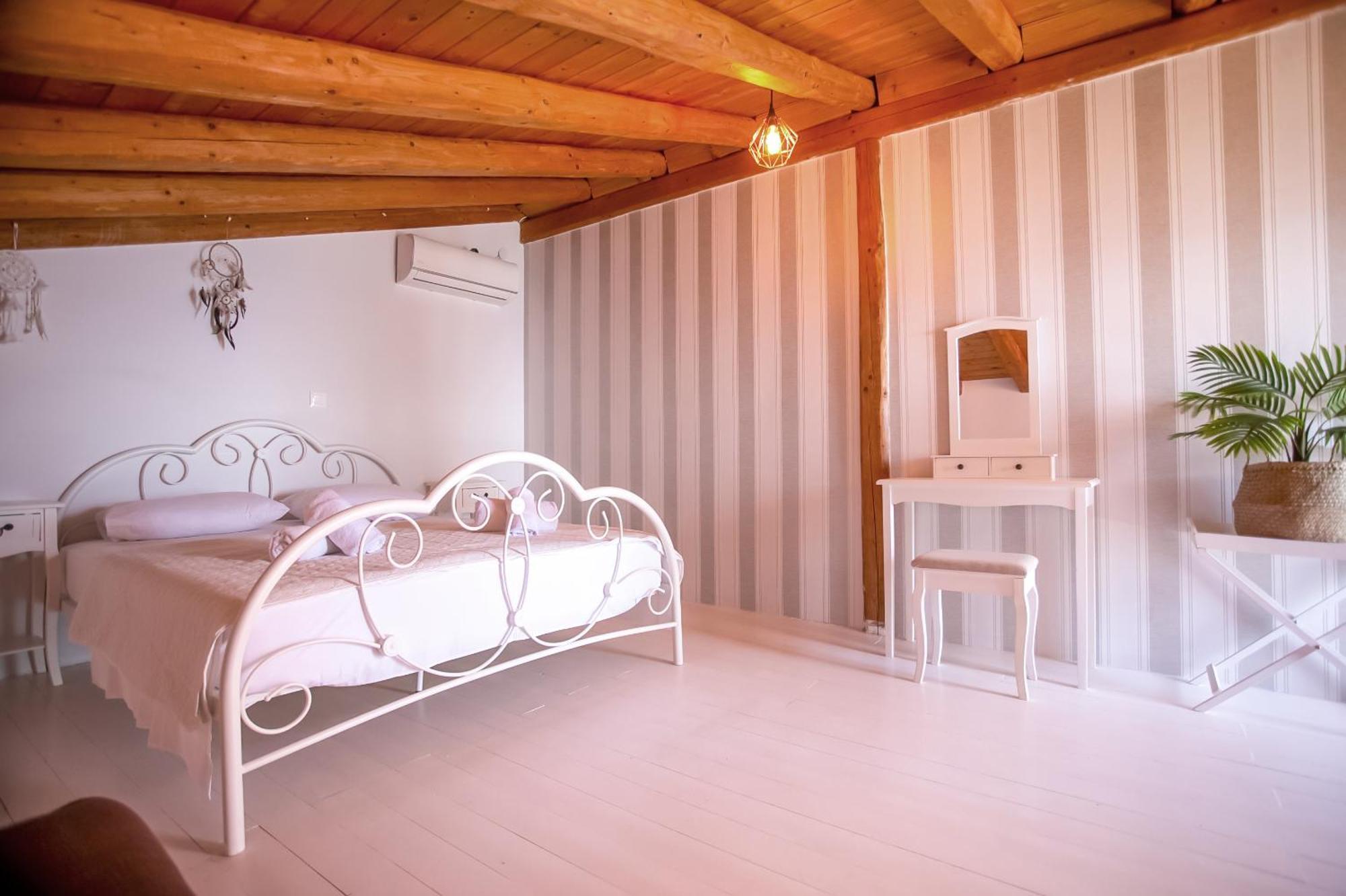 Ionian Grand Apartment Kornata Luaran gambar